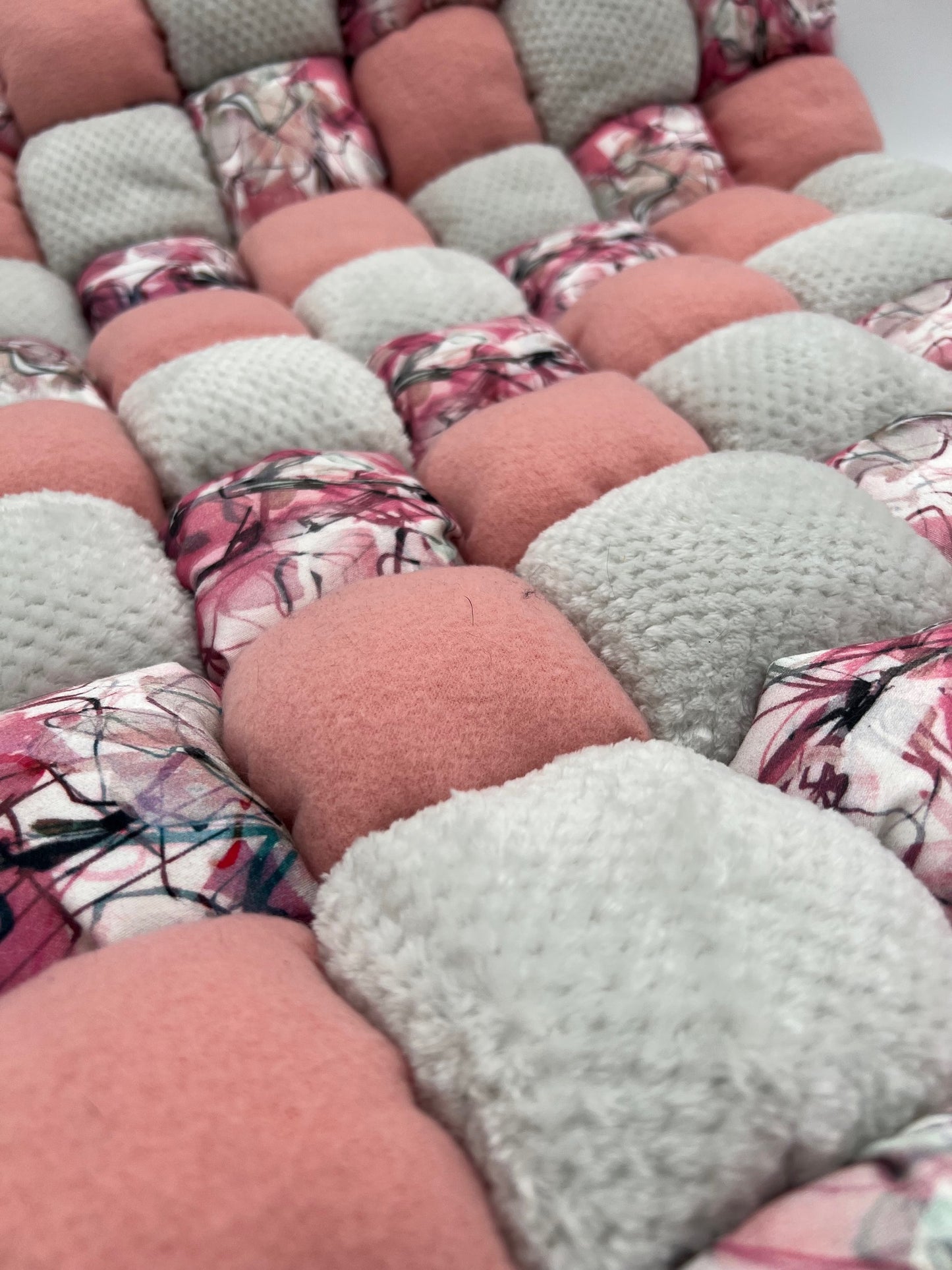 TAPIBOOL RM - Graffiti rose