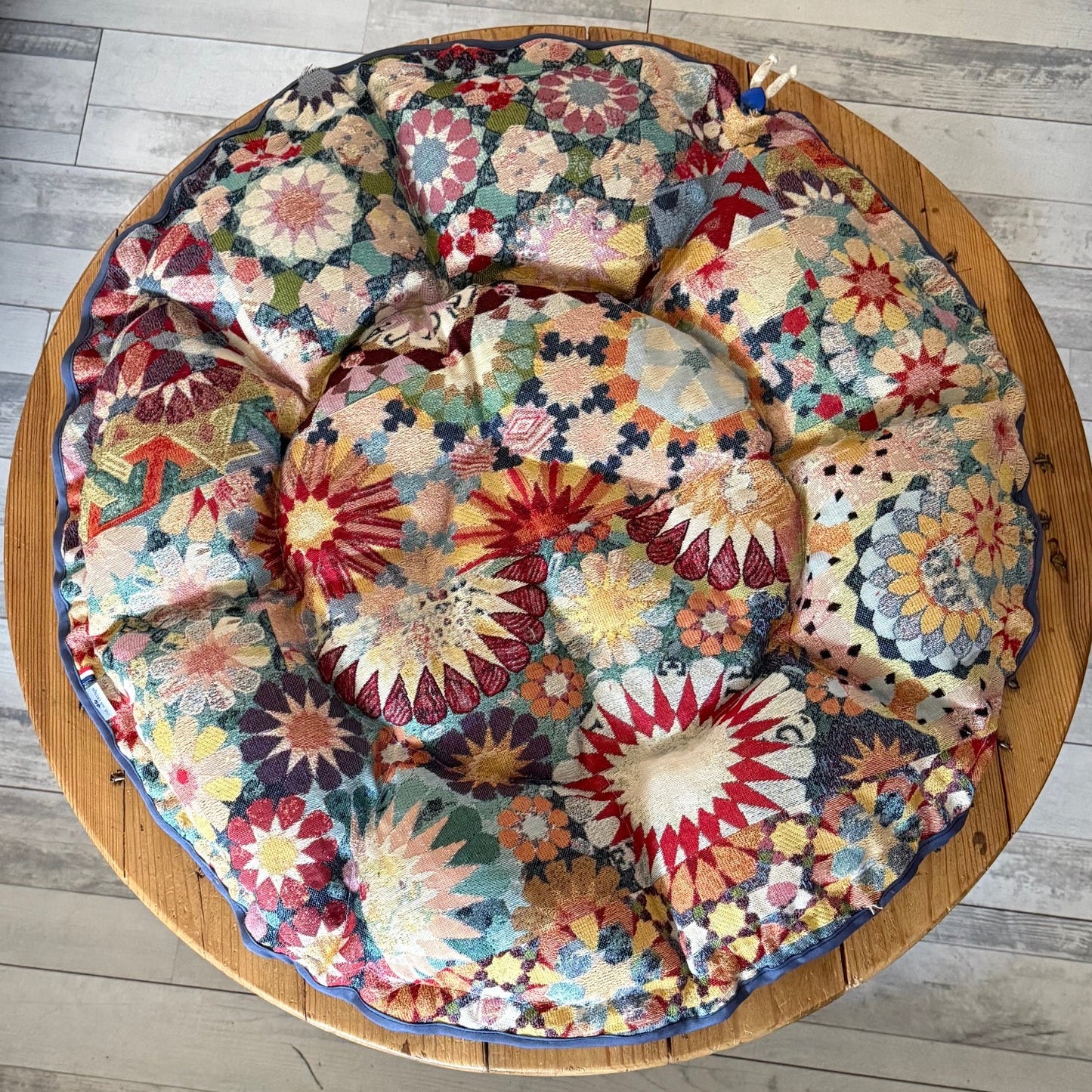 Coussin TOM Tapisserie floral ecru