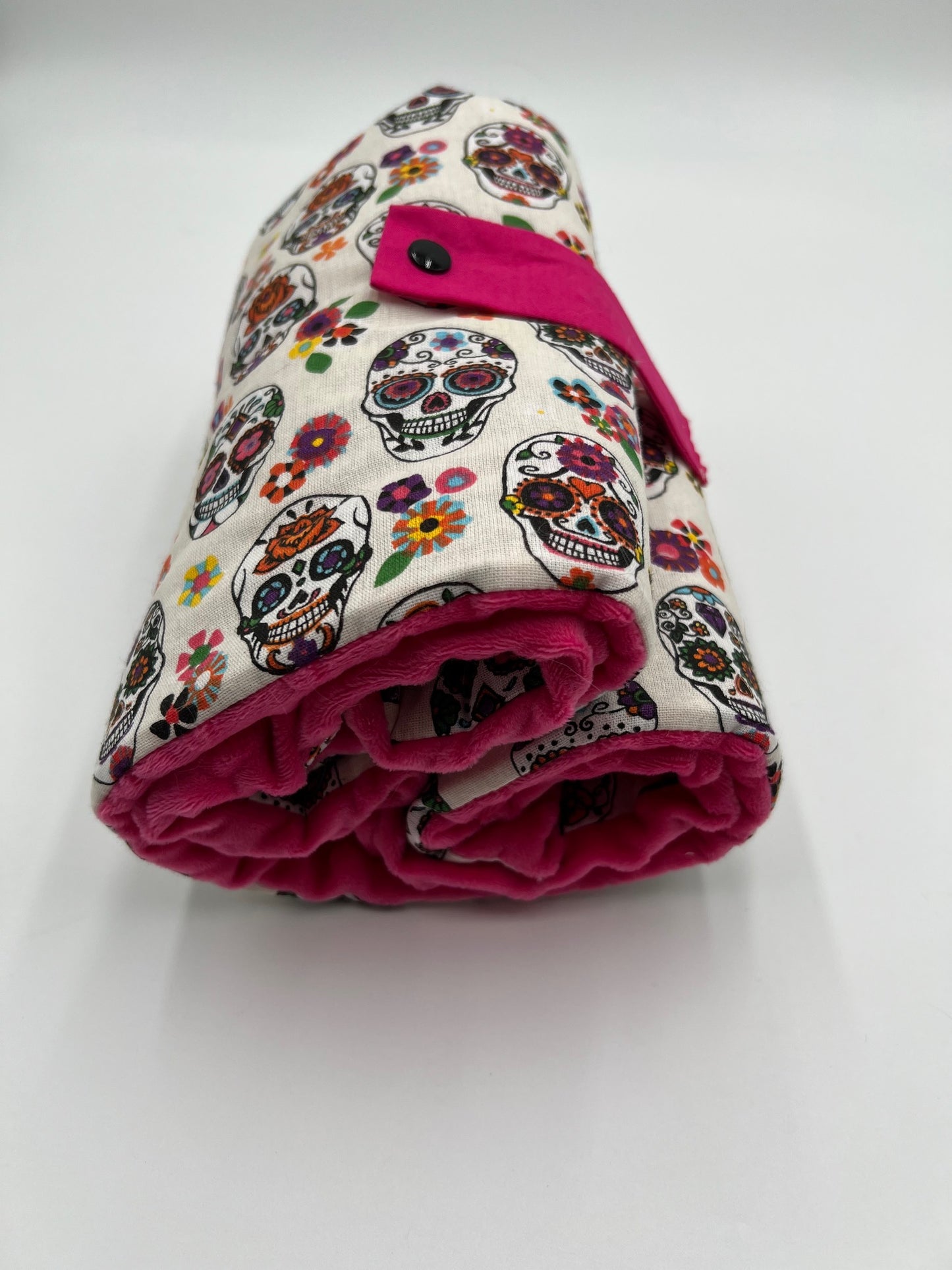 TAPICHA NOMADE calavera fushia