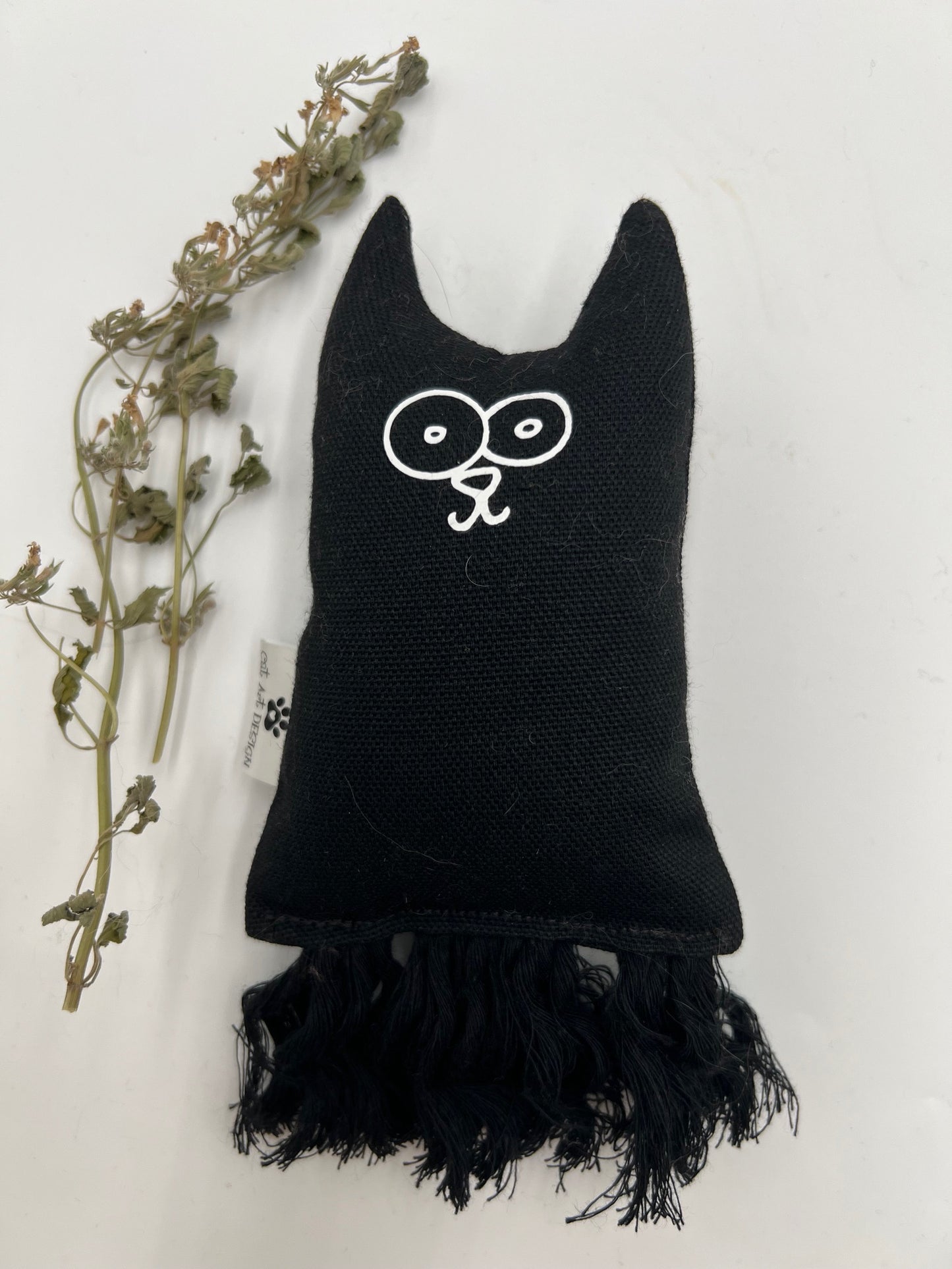 TIMINOU - Petit chat malin à l'herbe à chat noir