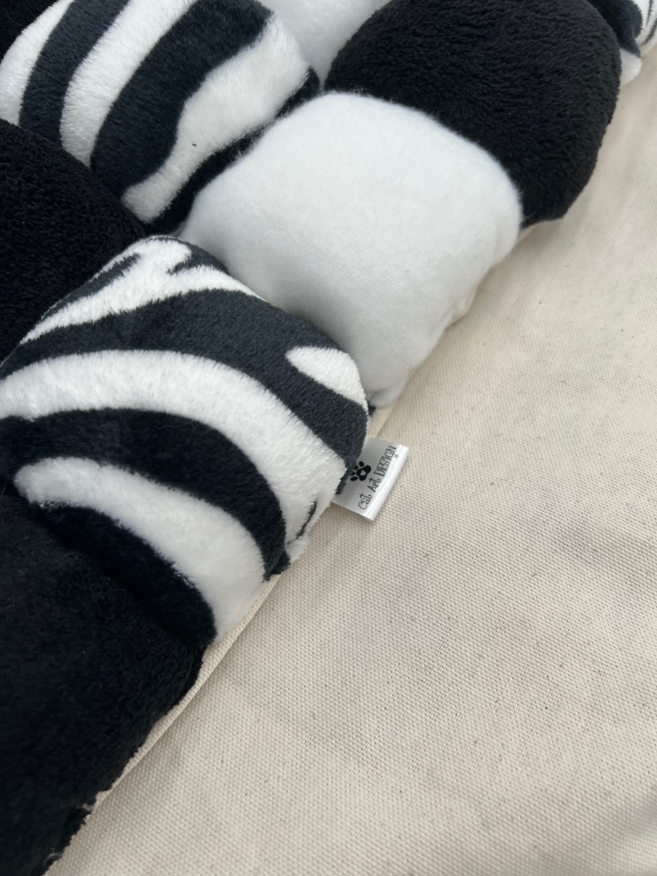 TAPIBOOL Plus RM zèbre noir et blanc