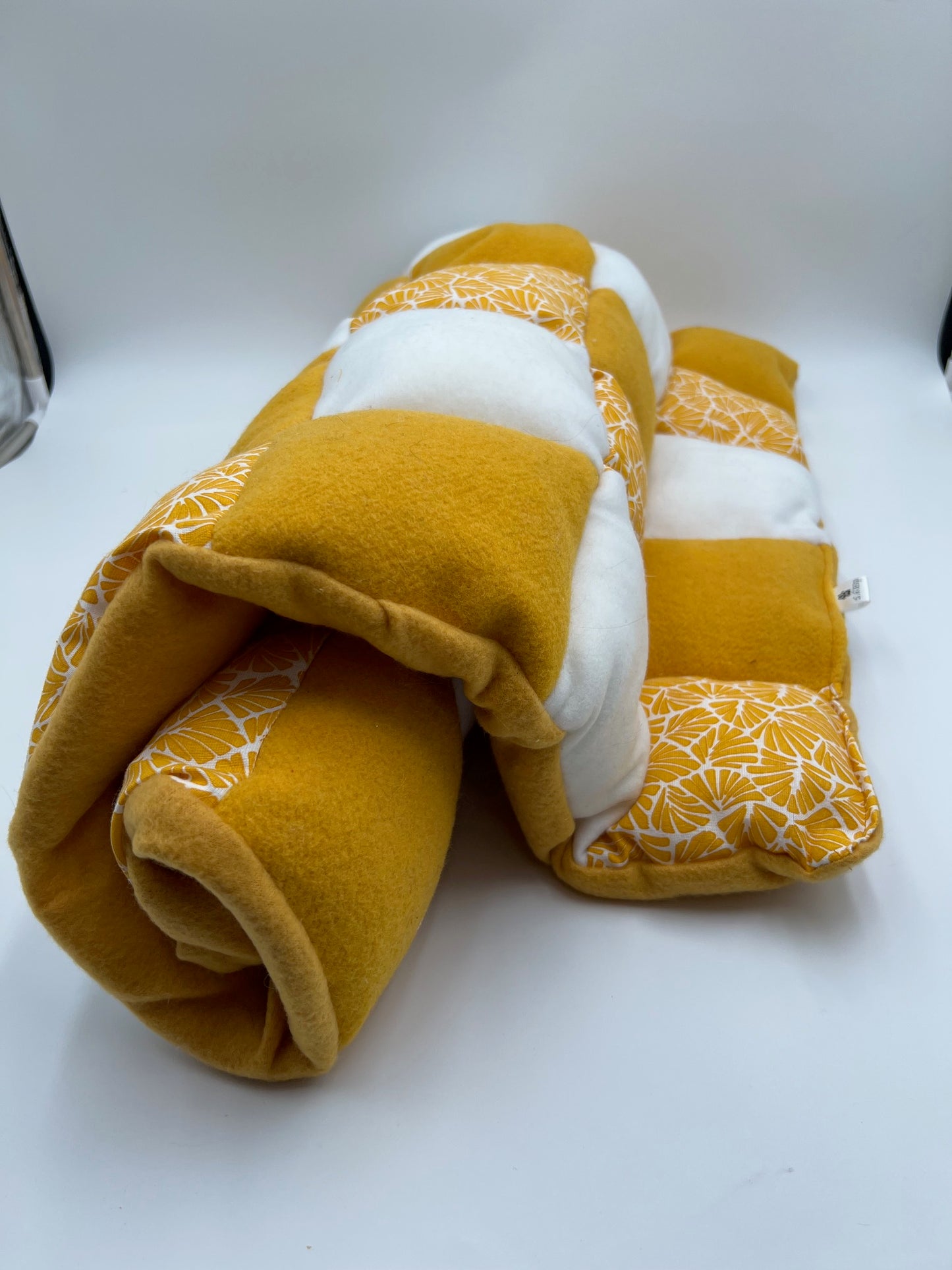 TAPIPUFF 60 X 85 cm Antibe jaune