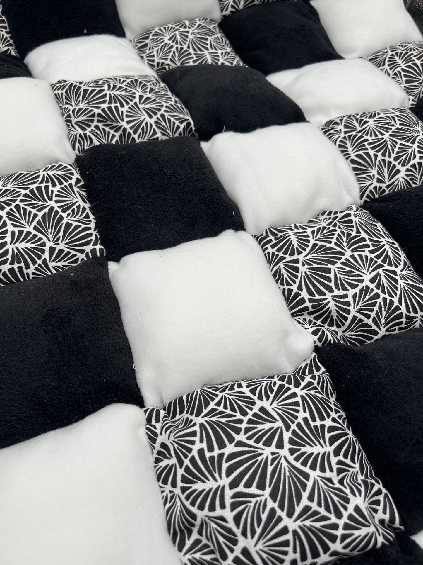 TAPIPUFF 60 X 85 cm Antibe noir